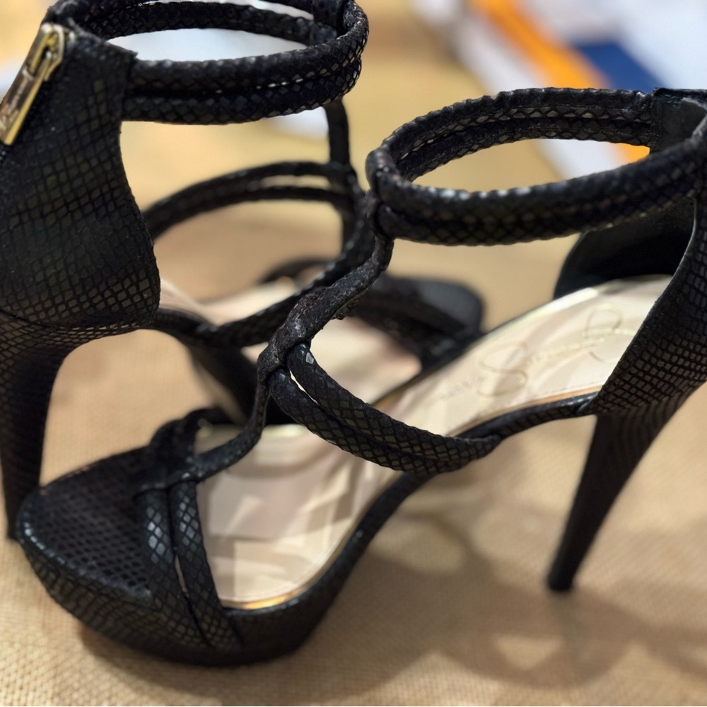 Jessica Simpson Black High Stiletto Heels - Picture 5 of 8